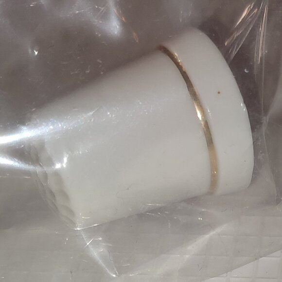 Thimble San Francisco Golden Gate Bridge Porcelain US Collectible Vintage Sewing - Picture 5 of 5